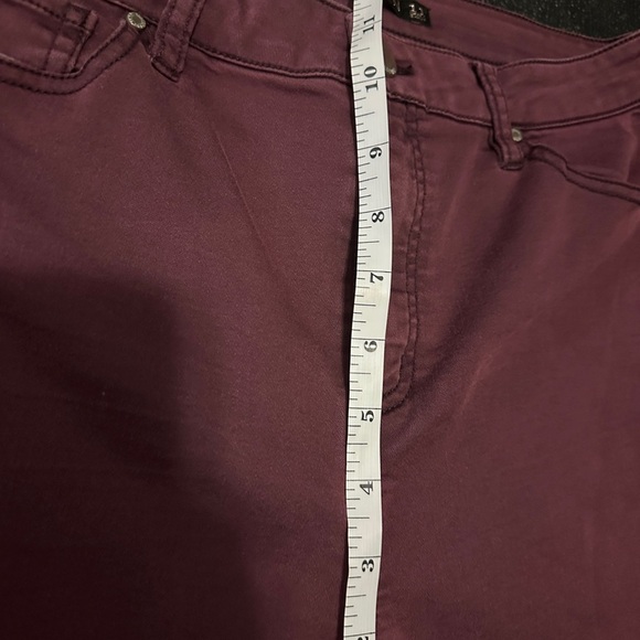 Tinseltown Burgundy Jeans size 11 - Picture 5 of 6